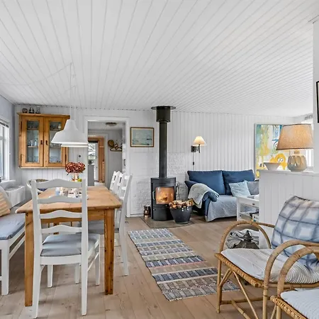 Baarde - 350m From The Sea By Interhome *